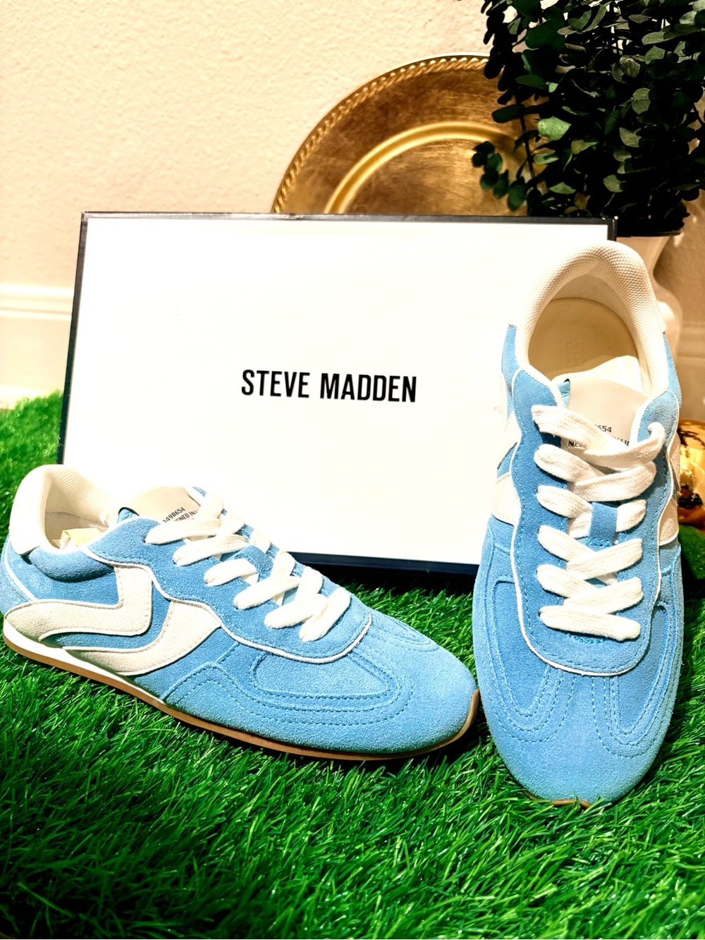 Steve Madden Sky Blue Suede Sneakers with White Details size 5